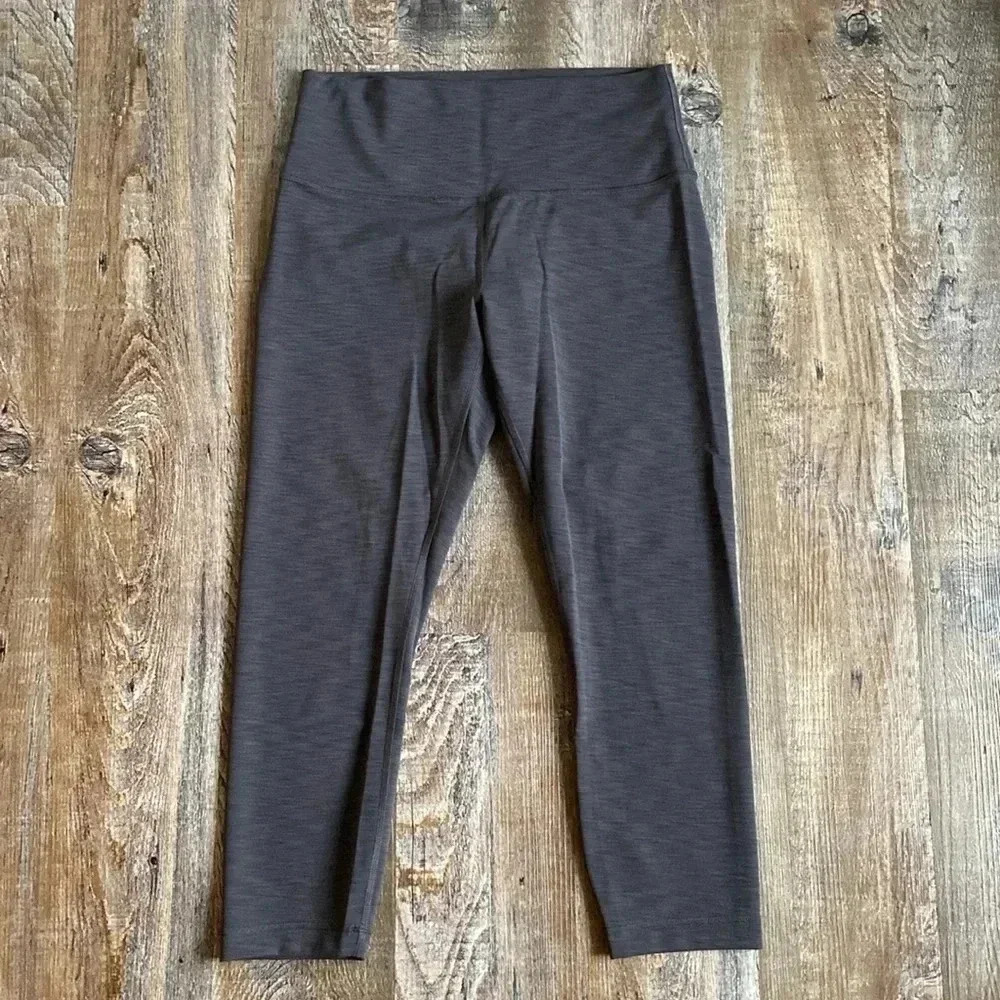 Lululemon  | Crops